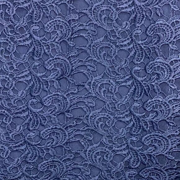 Banana Republic Eyelet Navy Blue Skirt Size 2 - Picture 4 of 7